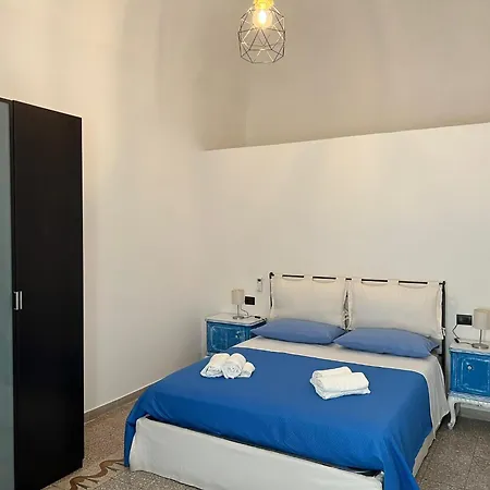 Dom wakacyjny La Casa Di Marina - Al Duomo Katania